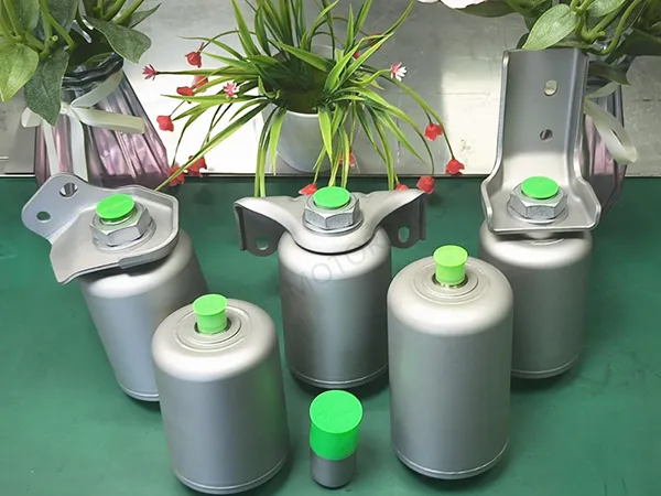 Metalowy akumulator mieszkowy